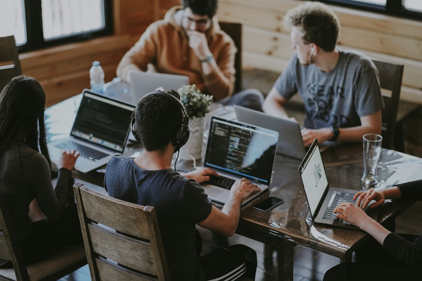 High-performance team culture and professional excellence